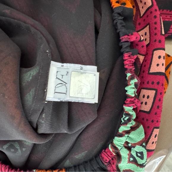 Diane Von Furstenberg Hathaway Multicolor Blouse size Small - Picture 10 of 12